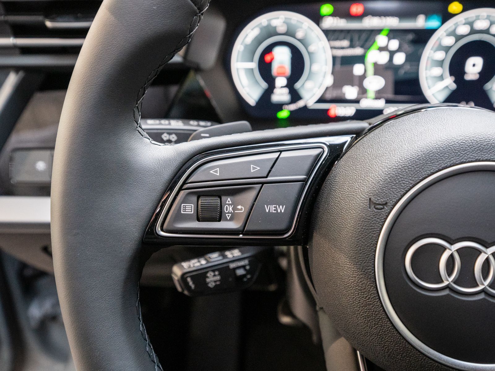 Fahrzeugabbildung Audi A3 Sportback advanced TFSI e 150 kW S tronic