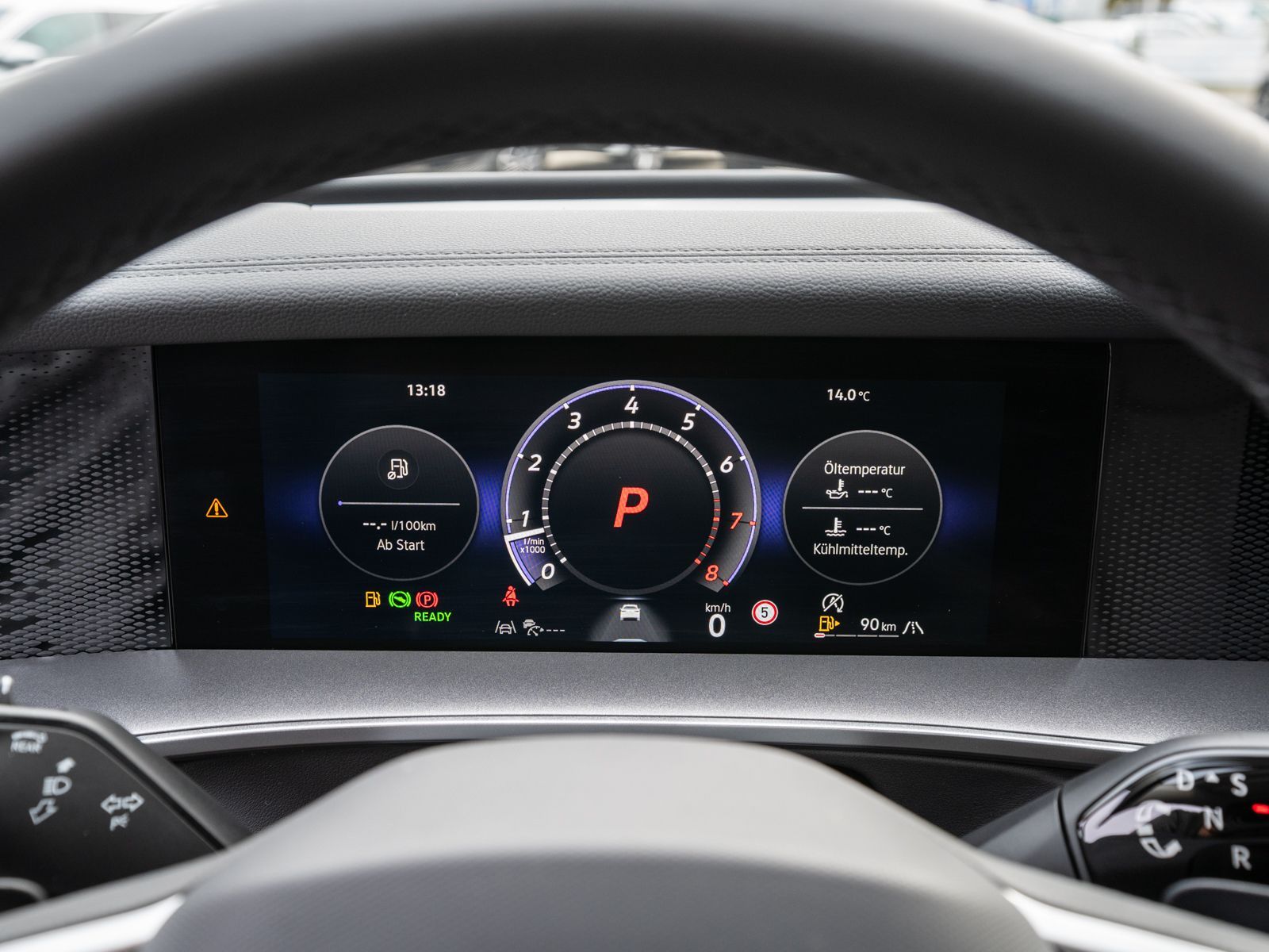 Fahrzeugabbildung Volkswagen Tayron Life 1.5TSI DSG LED Navi RFK PANO HUD AHK