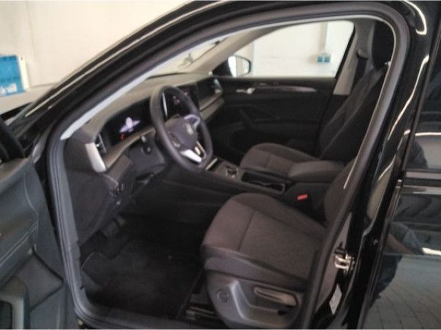 Fahrzeugabbildung Volkswagen Tayron Life 1.5TSI DSG LED Navi RFK PANO HUD AHK