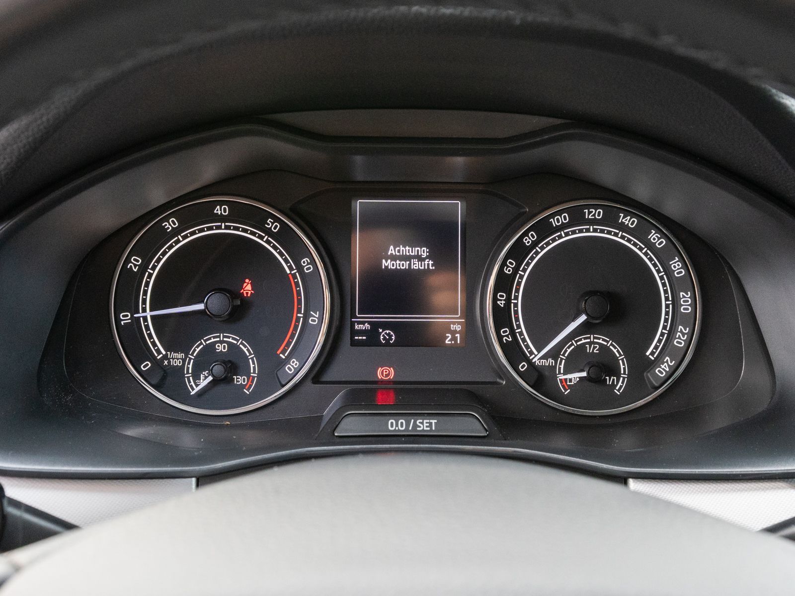 Fahrzeugabbildung SKODA Scala Ambition 1.0 TSI LED RFK SHZ GRA SmartLink