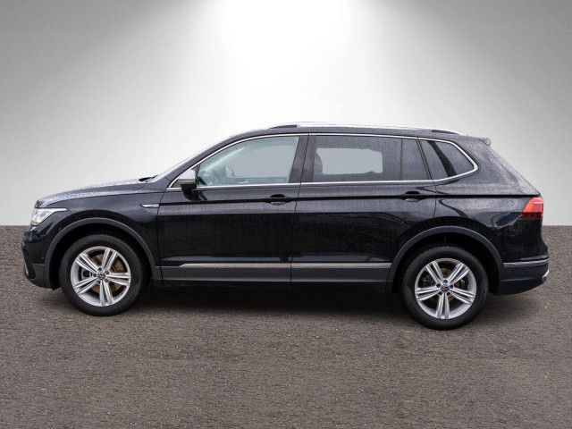 Fahrzeugabbildung Volkswagen Tiguan Allspace Elegance 4M 2.0 TDI DSG LED PANO
