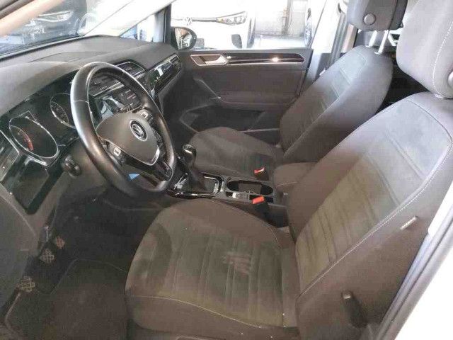 Fahrzeugabbildung Volkswagen Touran Highline 1.5 TSI LED Navi RFK ACC SHZ AHK