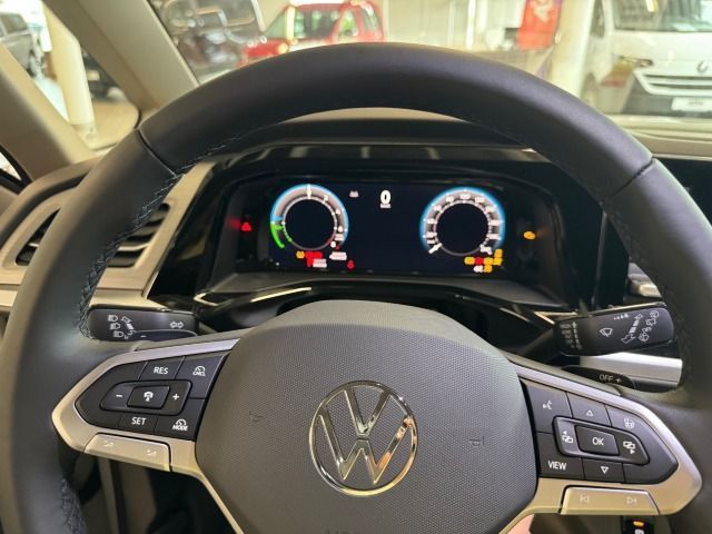 Fahrzeugabbildung Volkswagen Multivan Style 1,5 l 130 kW eHybrid OPF 4M DSG