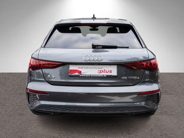 Fahrzeugabbildung Audi A3 Sportback S line 45TFSI e NAVI LED ACC RFK VC