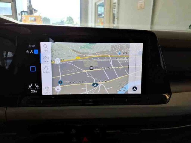 Fahrzeugabbildung Volkswagen Golf Life 1.5 TSI LED NAVI ACC PDC SHZ