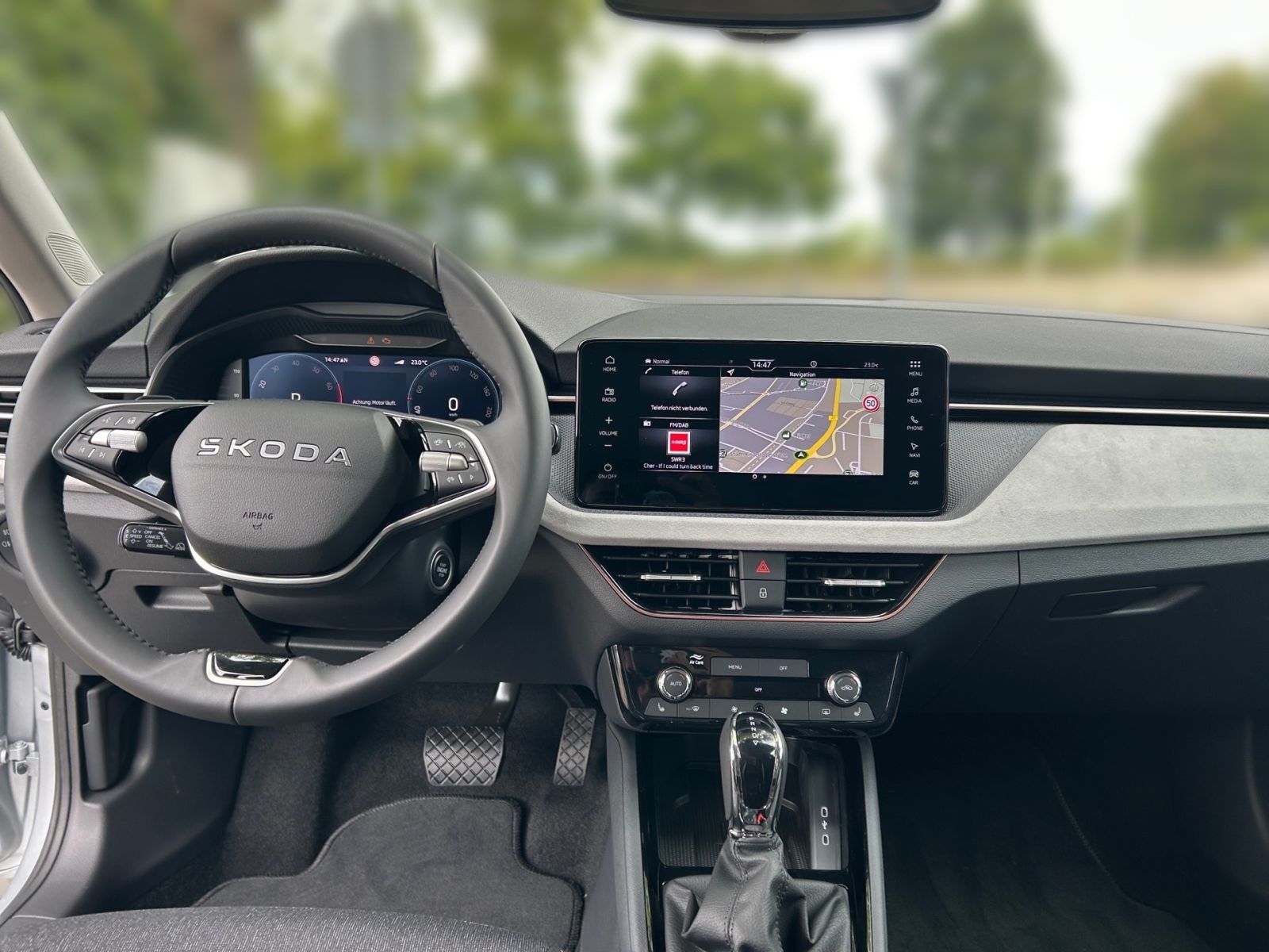 Fahrzeugabbildung SKODA Kamiq Tour 1,0 TSI 116PS DSG ACC Navi SHZ AHK