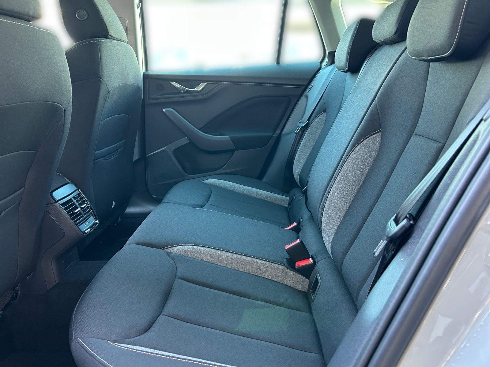 Fahrzeugabbildung SKODA Scala Tour 1,0 TSI 116PS DSG ACC Kamera SHZ AHK