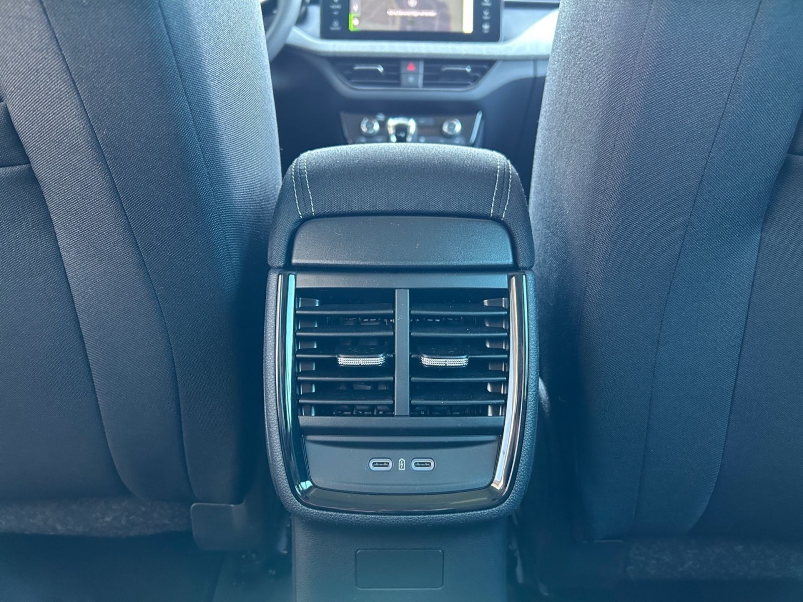 Fahrzeugabbildung SKODA Scala Tour 1,0 TSI 116PS DSG ACC Kamera SHZ AHK