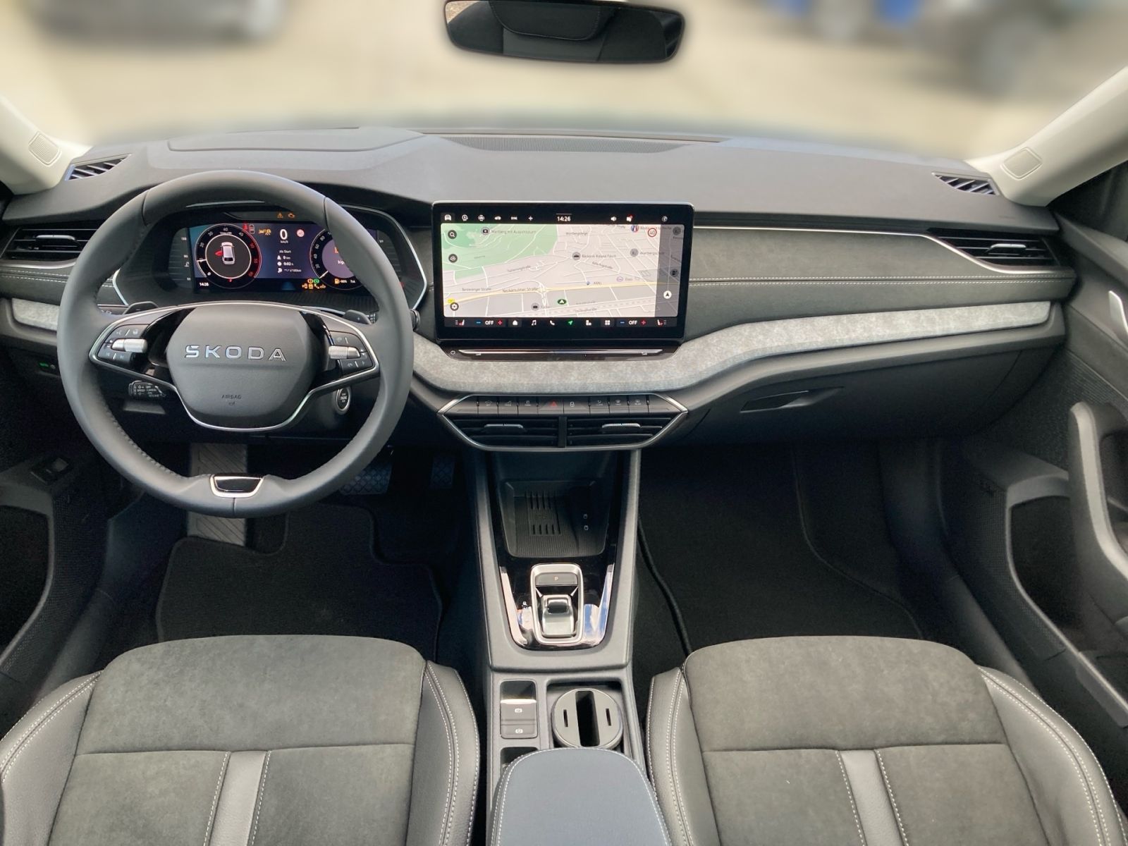Fahrzeugabbildung SKODA Octavia Combi Balance 2,0 TDI 150PS DSG 360° AHK