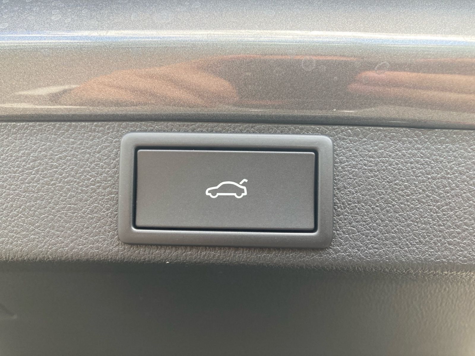 Fahrzeugabbildung SKODA Octavia Combi Balance 2,0 TDI 150PS DSG 360° AHK