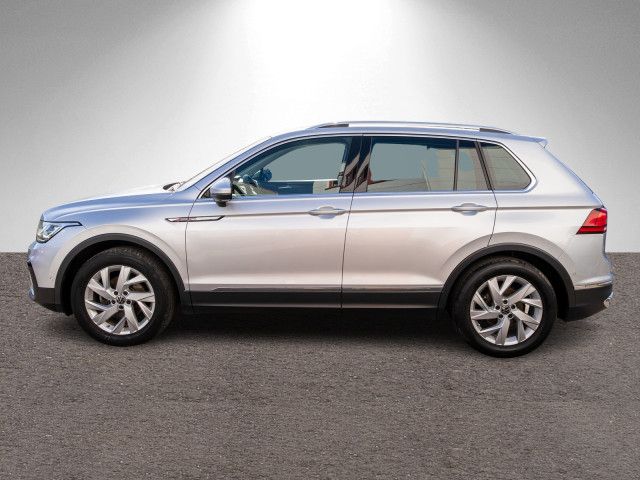 Fahrzeugabbildung Volkswagen Tiguan Elegance 2.0 TDI DSG Navi 360° Stdhzg AHK