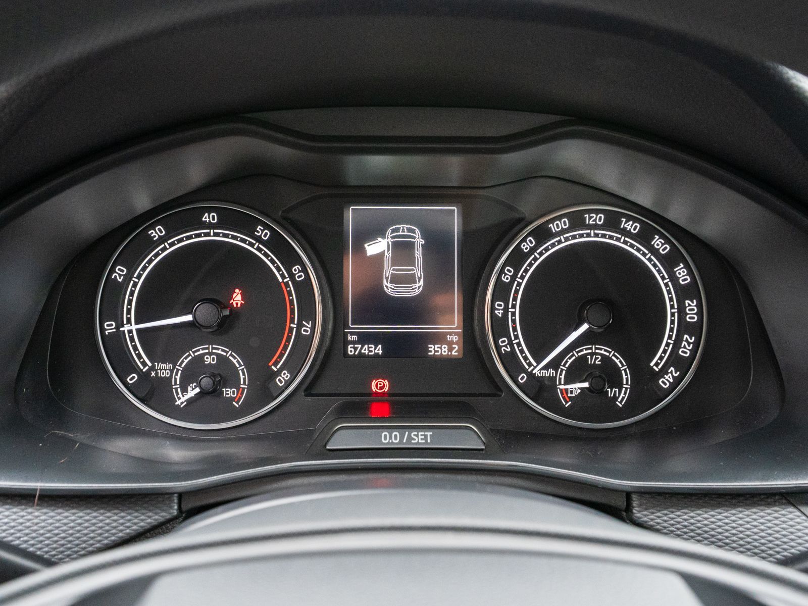 Fahrzeugabbildung SKODA Scala Active Cool Plus 1.0 TSI LED KLIMA PDC