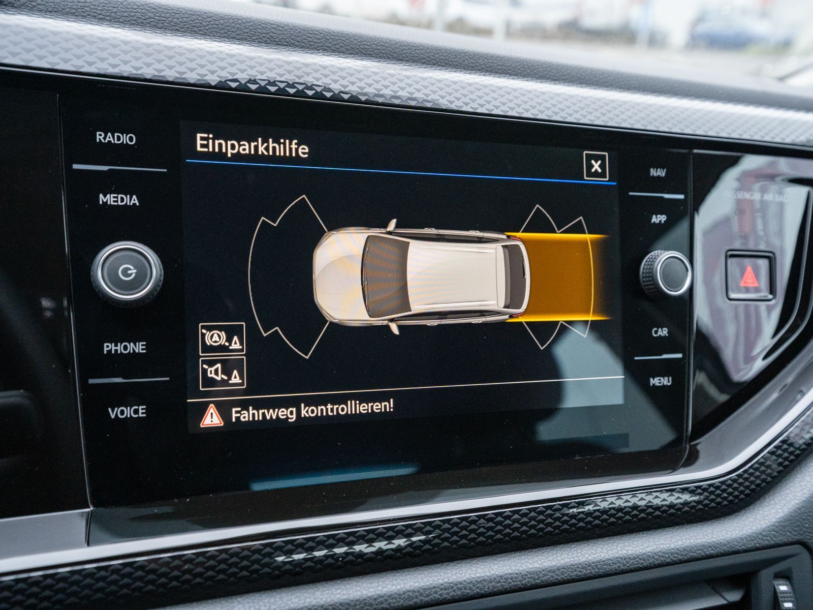 Fahrzeugabbildung Volkswagen Taigo Life 1.0 TSI DSG LED Navi PDC SHZ VC