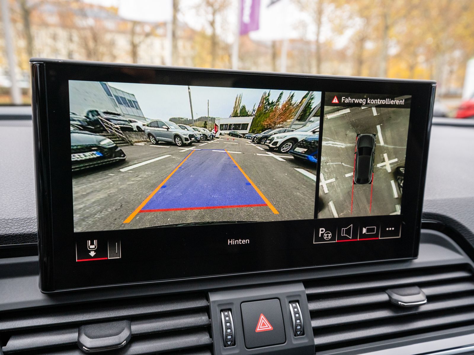 Fahrzeugabbildung Audi SQ5 Sportback quattr 3.0 TDI NAVI MATRIX STANDHZ