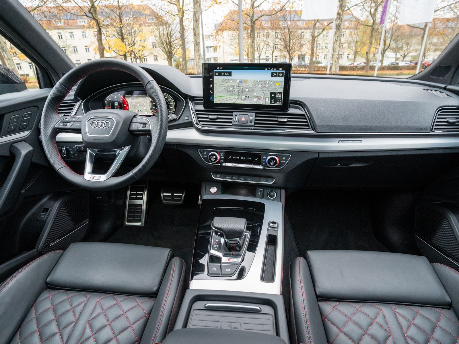 Fahrzeugabbildung Audi SQ5 Sportback quattr 3.0 TDI NAVI MATRIX STANDHZ