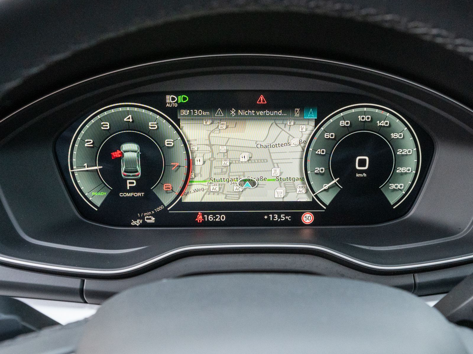 Fahrzeugabbildung Audi Q5 50TFSI e S line quattro NAVI LED B&O RFK VC