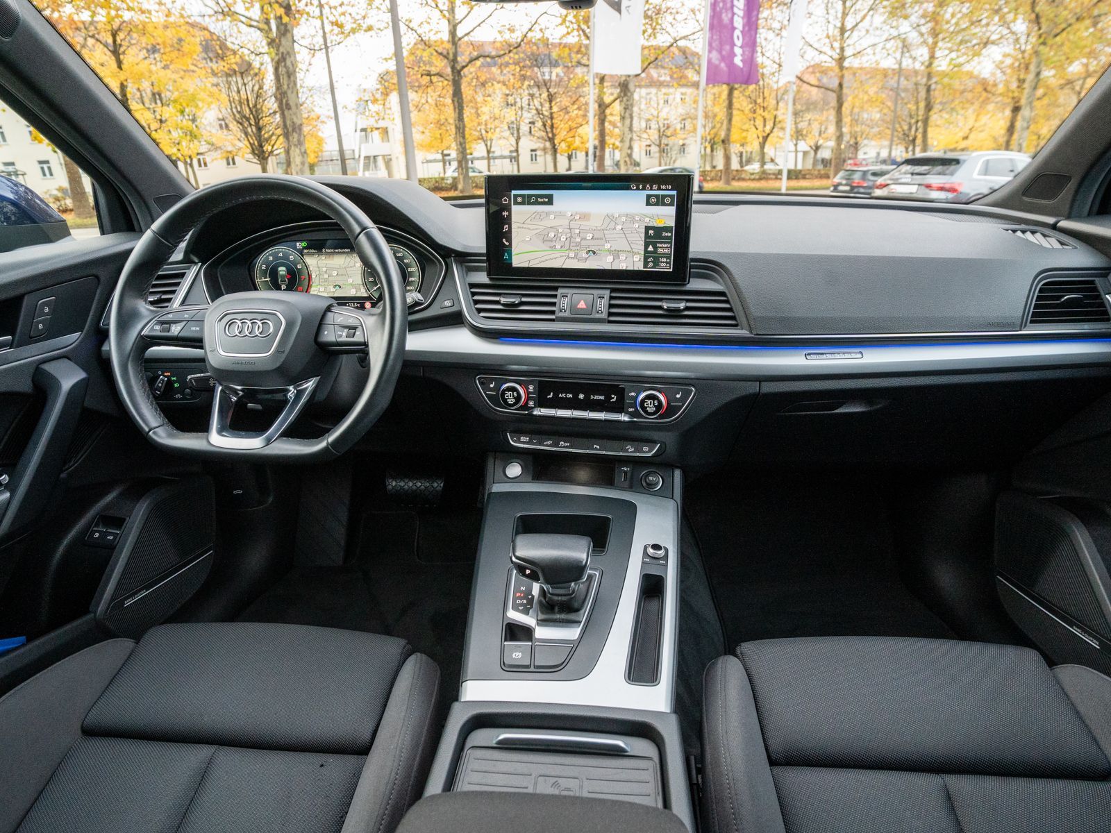 Fahrzeugabbildung Audi Q5 50TFSI e S line quattro NAVI LED B&O RFK VC