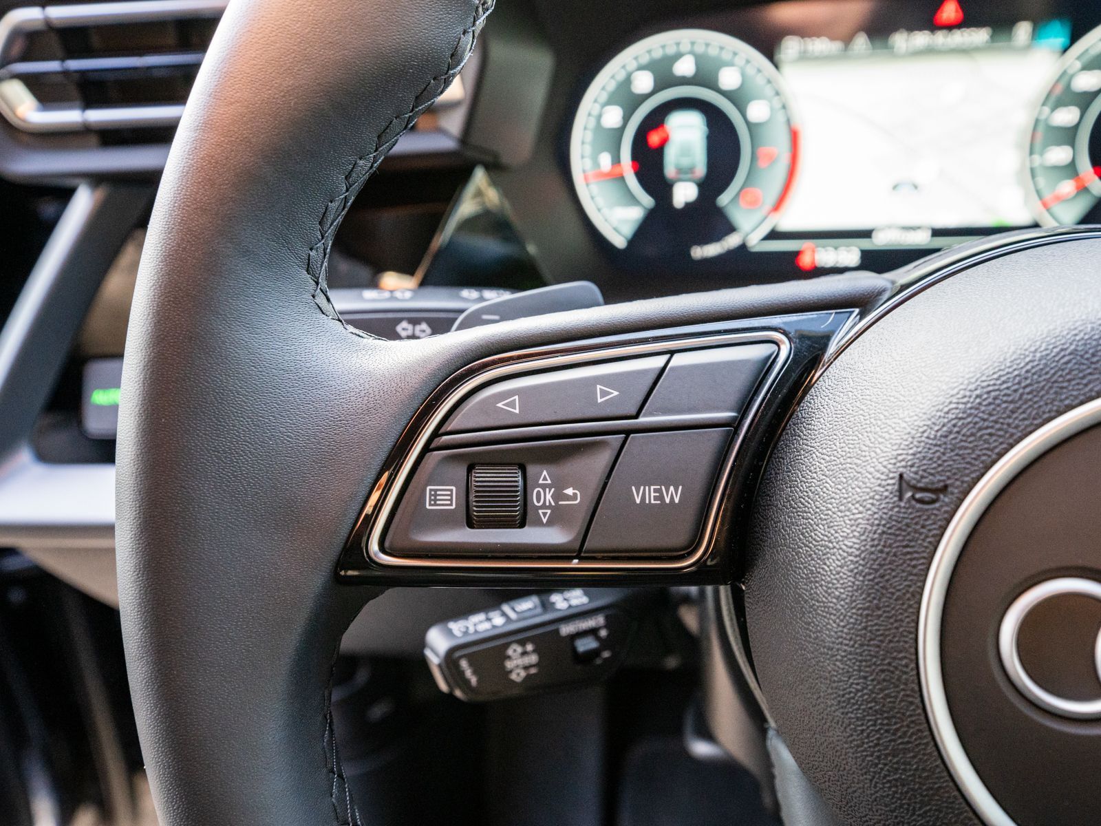 Fahrzeugabbildung Audi A3 Sportback 30TFSI Stronic NAVI LED PDC SHZ VC