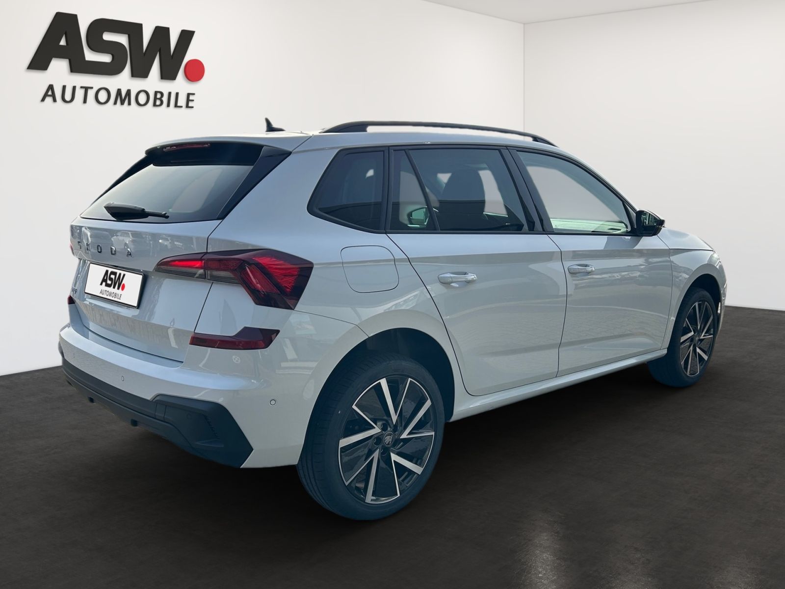 Fahrzeugabbildung SKODA Kamiq Balance 1,5 TSI 150PS DSG ACC PDC SHZ AHK