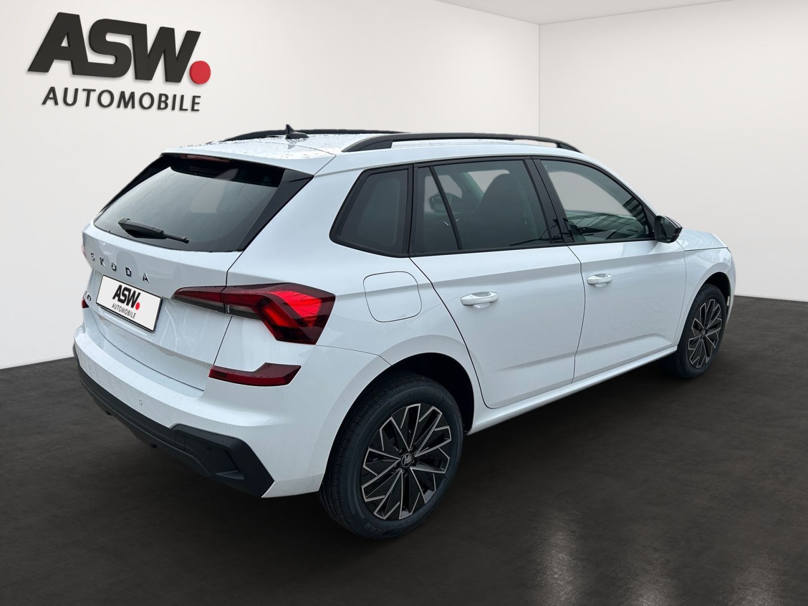 Fahrzeugabbildung SKODA Kamiq Balance 1,5 TSI 150PS DSG ACC SHZ Kamera