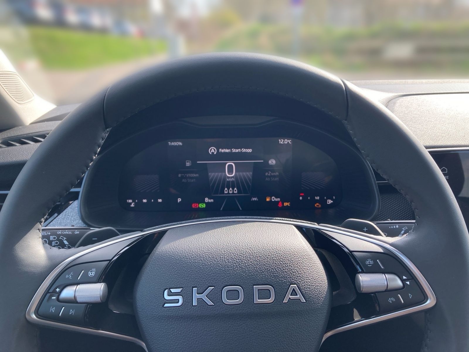 Fahrzeugabbildung SKODA Kamiq Balance 1,0TSI 116PS DSG Kamera PDC AHK