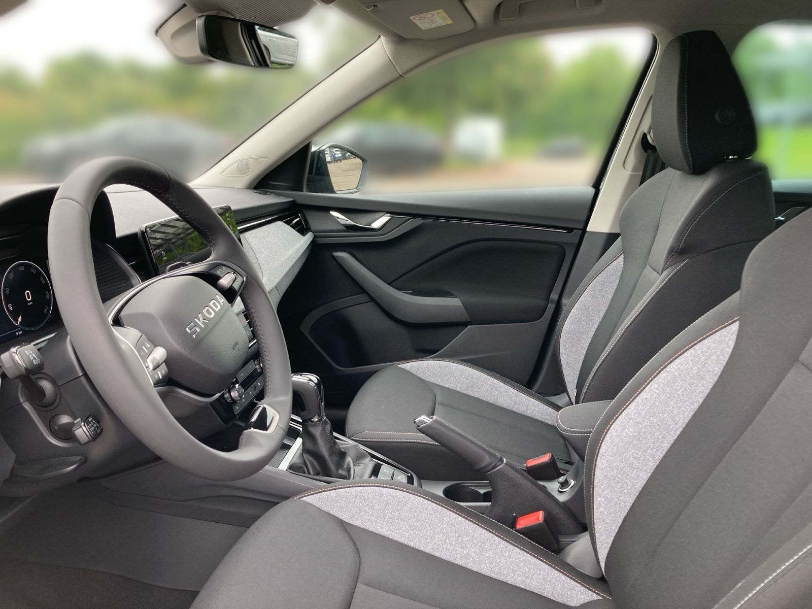 Fahrzeugabbildung SKODA Kamiq Balance 1,0 TSI 115PS DSG ACC SHZ PDC AHK
