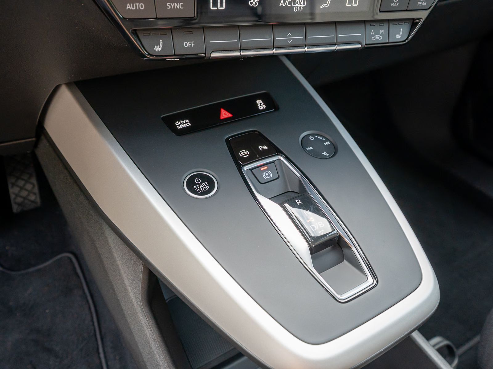 Fahrzeugabbildung Audi Q4 Sportback e-tron 35 Navi LED GRA VC