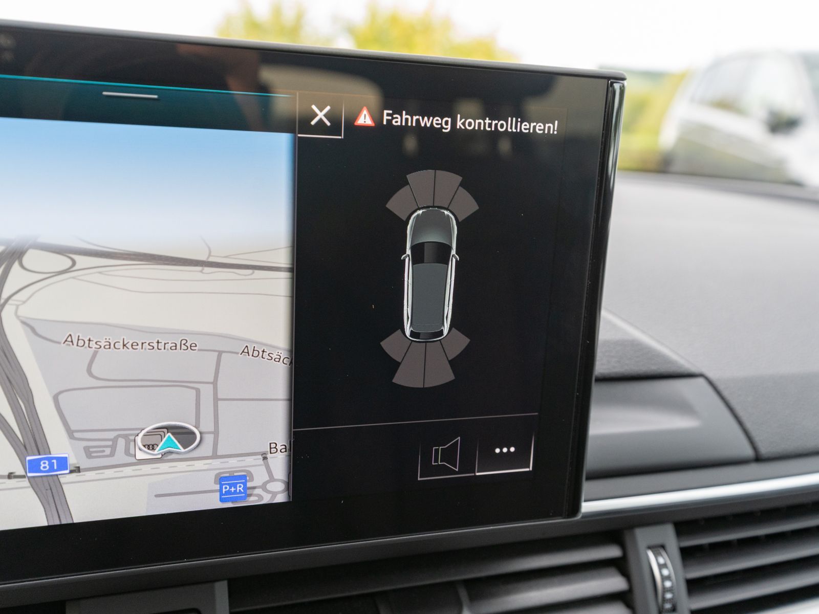 Fahrzeugabbildung Audi A4 Avant 40TDI quattro Stronic NAVI LED PDC SHZ