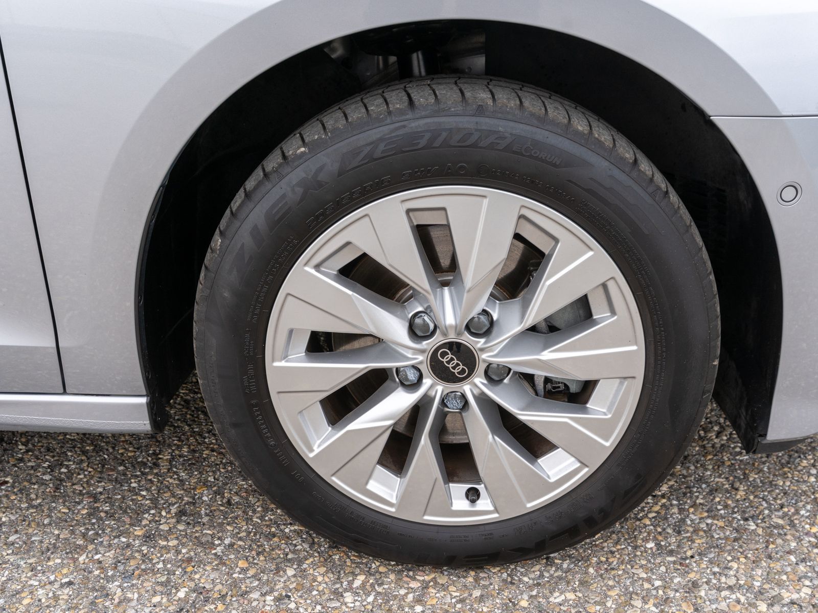 Fahrzeugabbildung Audi A3 Sportback 40TFSI e Stronic NAVI LED ACC VC