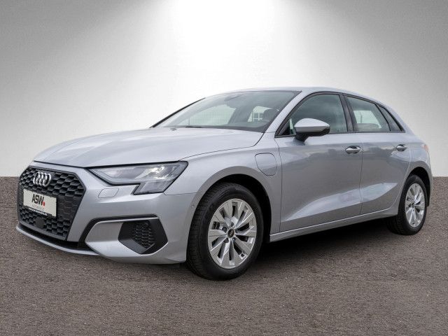 Fahrzeugabbildung Audi A3 Sportback 40TFSI e Stronic NAVI LED ACC VC
