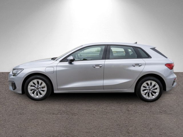 Fahrzeugabbildung Audi A3 Sportback 40TFSI e Stronic NAVI LED ACC VC