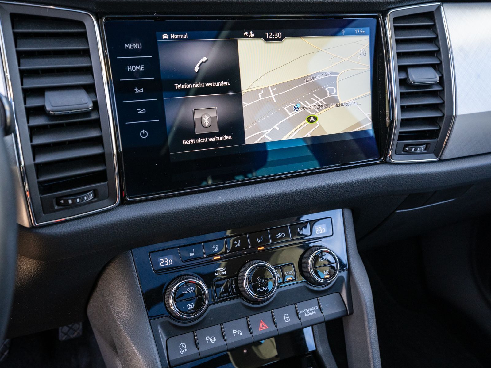 Fahrzeugabbildung SKODA Kodiaq Tour 2.0 TDI DSG LED Navi PANO Stdhzg AHK