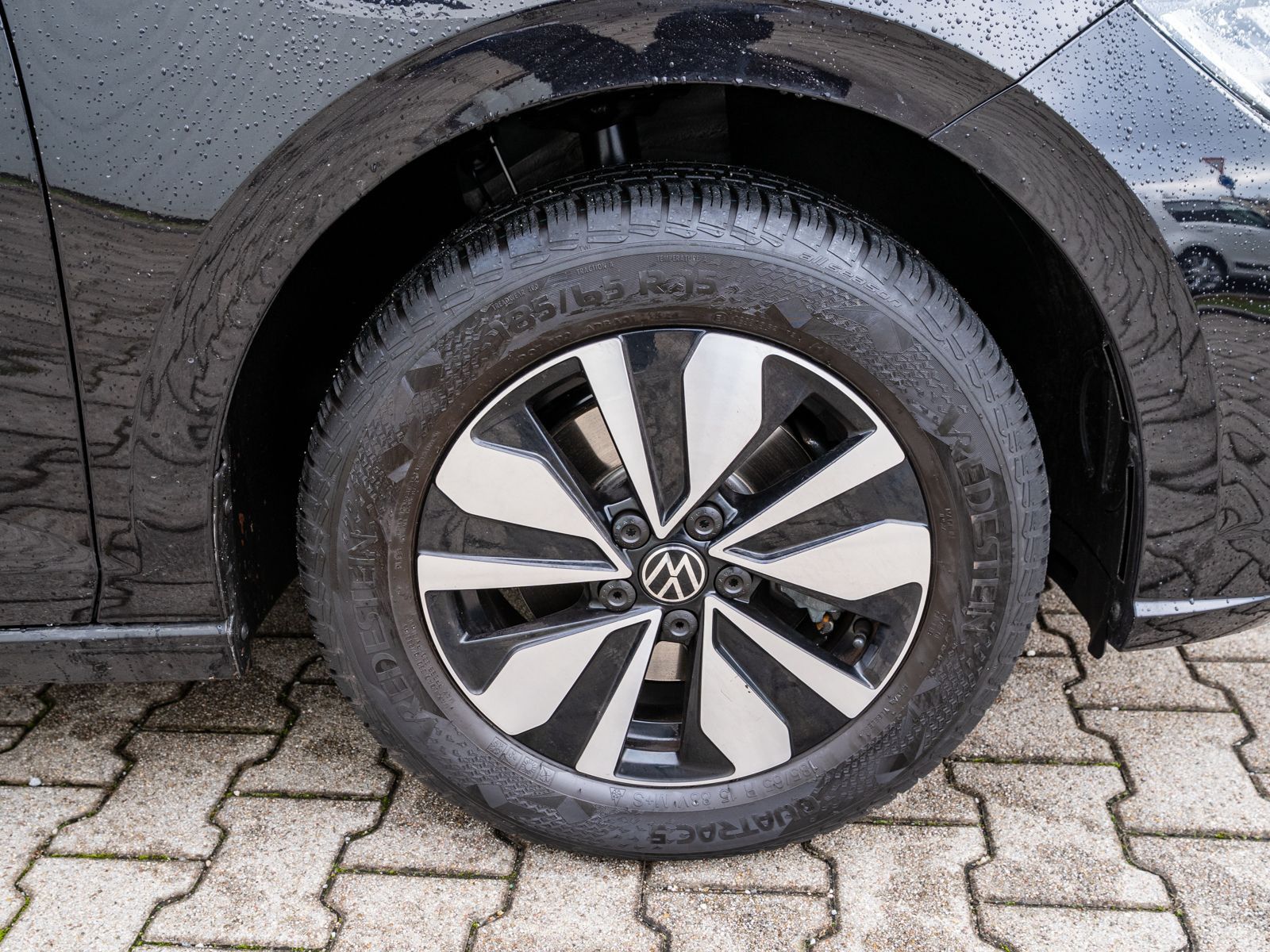 Fahrzeugabbildung Volkswagen Polo Goal 1.0TSI DSG LED Navi RFK SHZ ACC VC AHK