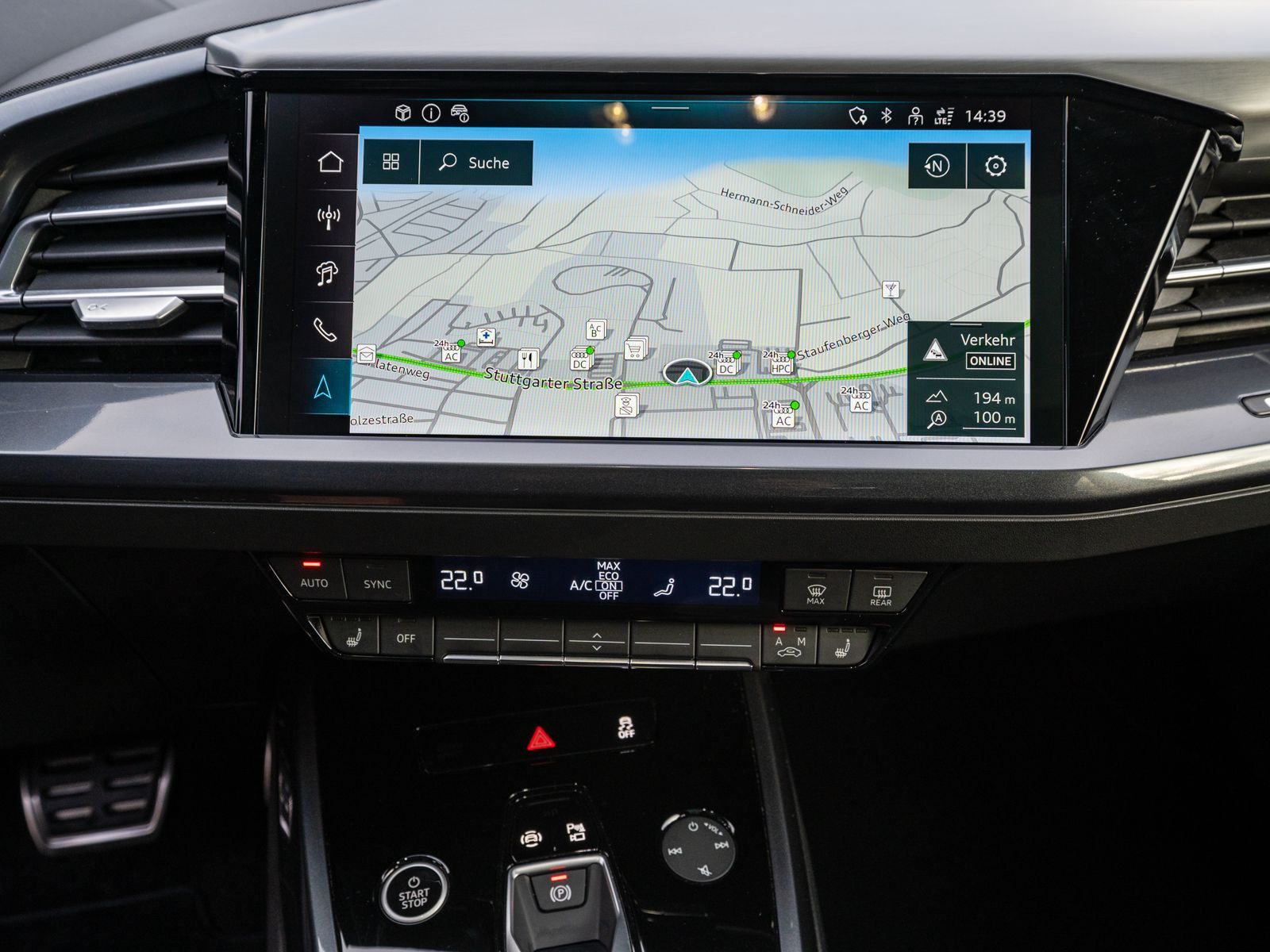 Fahrzeugabbildung Audi Q4 45 e-tron S line NAVI LED PANO RFK ACC SHZ