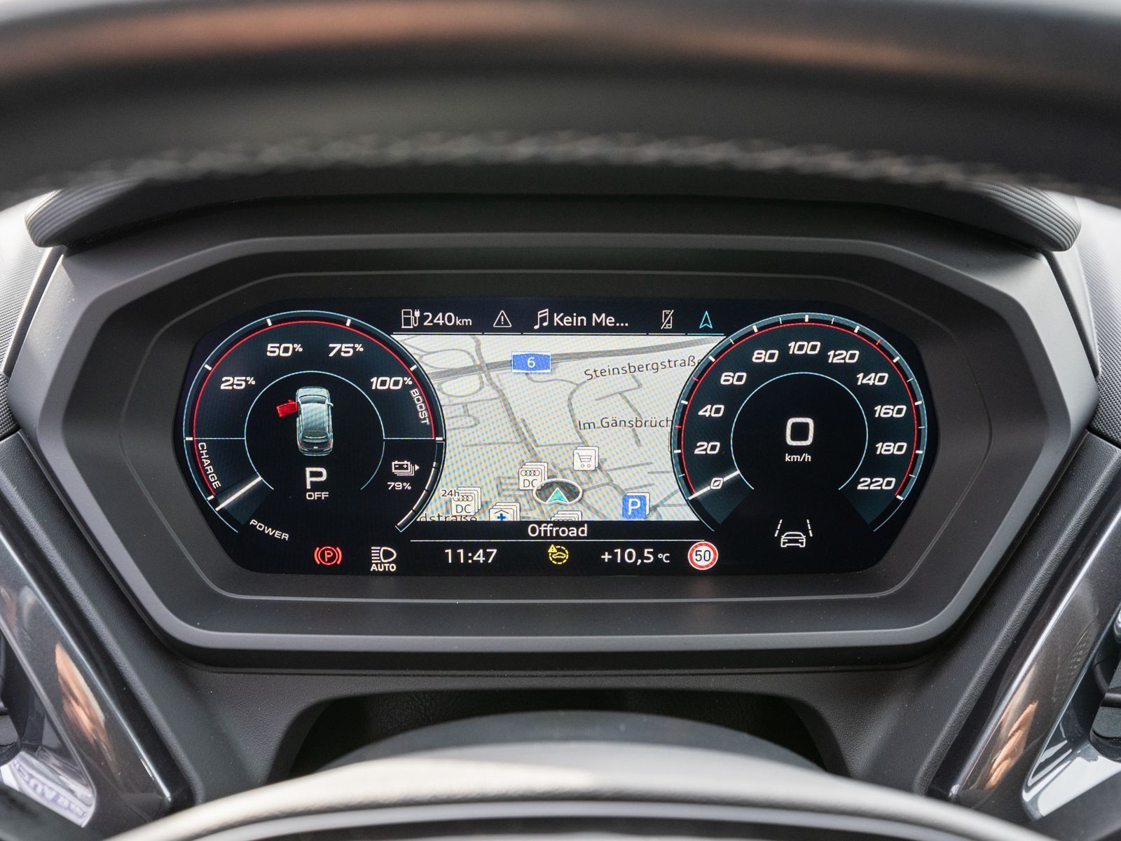 Fahrzeugabbildung Audi Q4 50 e-tron S line quattro NAVI MATRIX AHK RFK