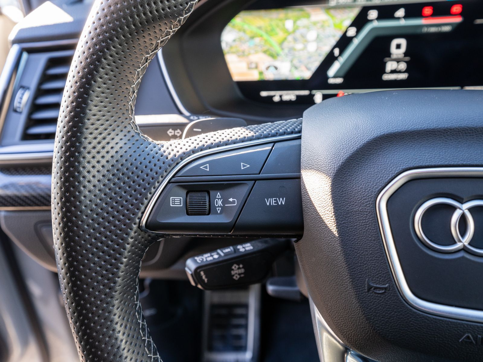 Fahrzeugabbildung Audi SQ5 Sportback quattr 3.0 TDI NAVI MATRIX STANDHZ