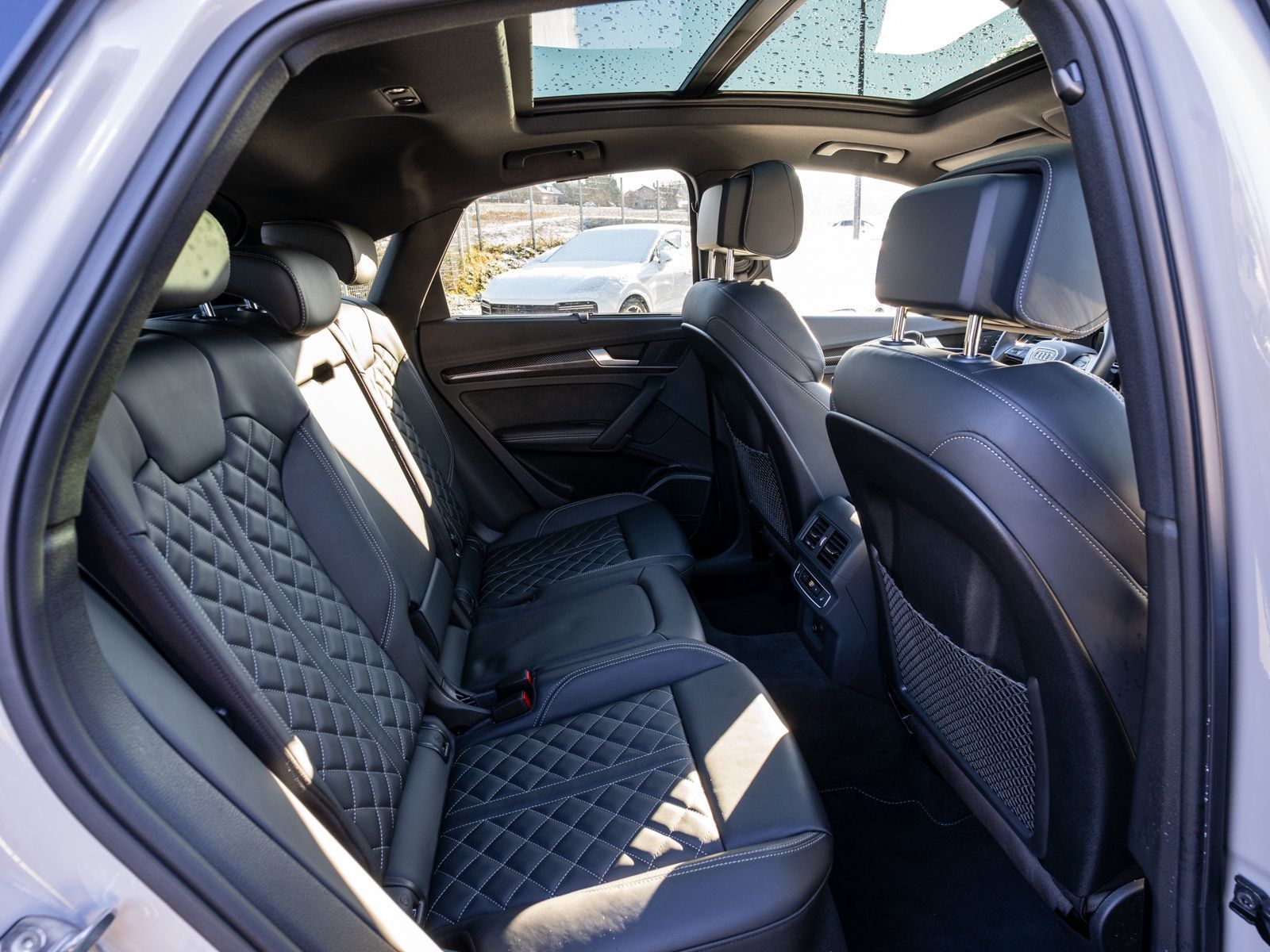 Fahrzeugabbildung Audi SQ5 Sportback quattr 3.0 TDI NAVI MATRIX STANDHZ