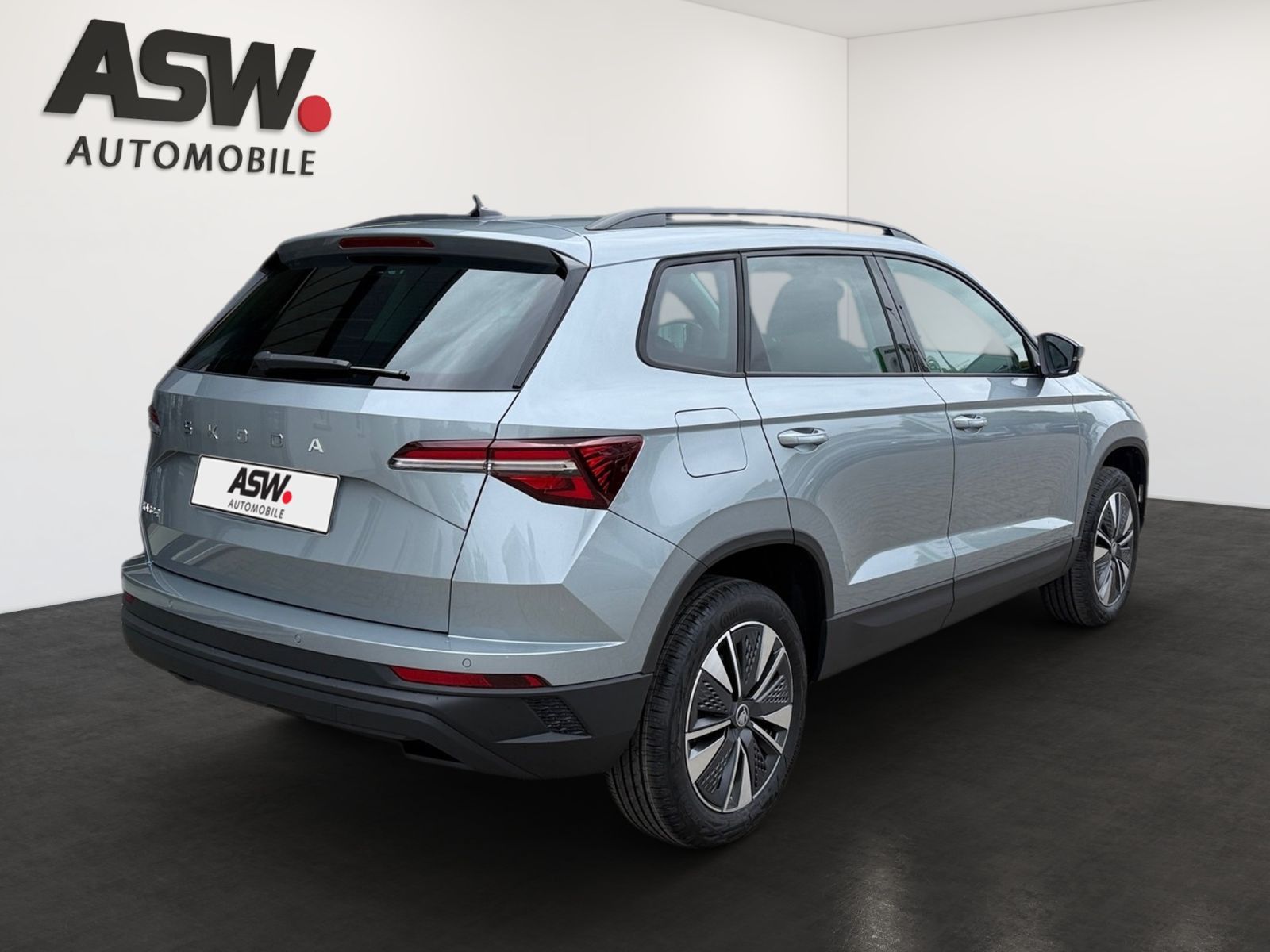 Fahrzeugabbildung SKODA Karoq Balance 1,5 TSI 150PS DSG ACC PDC SHZ AHK