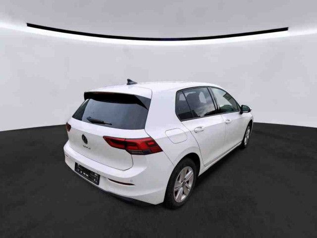 Fahrzeugabbildung Volkswagen Golf Life 2.0 TDI 6-Gang LED Navi PDC ACC SHZ