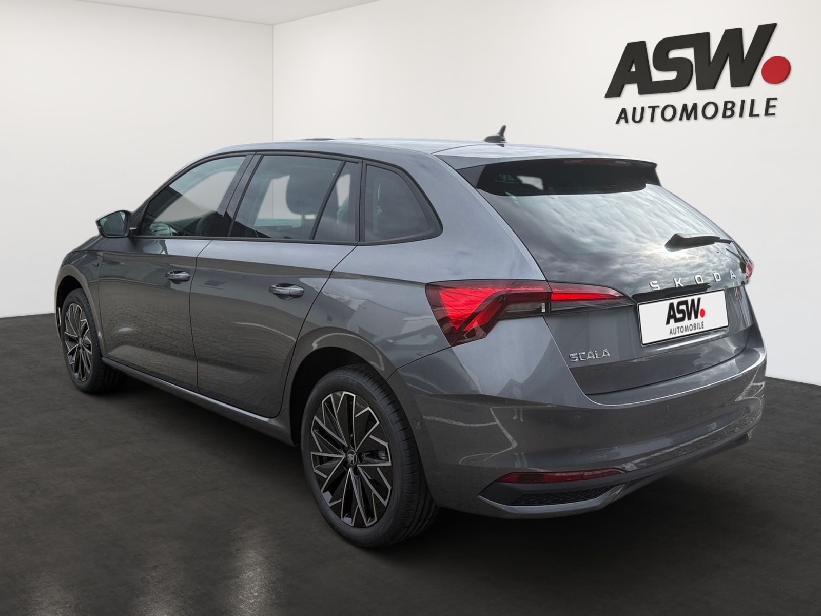 Fahrzeugabbildung SKODA Scala Tour 1,5 TSI 150PS DSG ACC LED RFK SHZ AHK