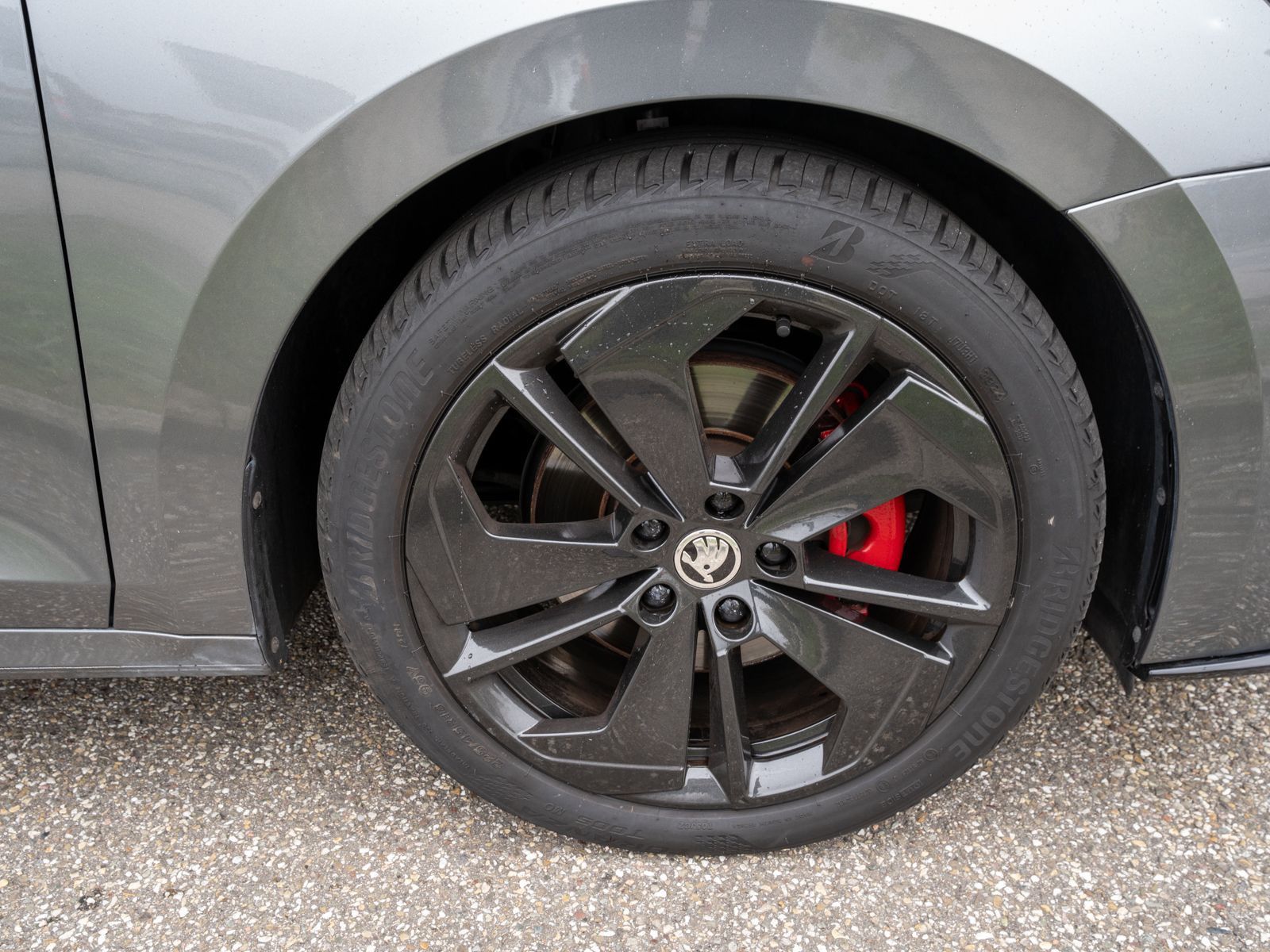 Fahrzeugabbildung SKODA Octavia Combi RS 4x4 2.0TDI DSG LED Navi ACC AHK
