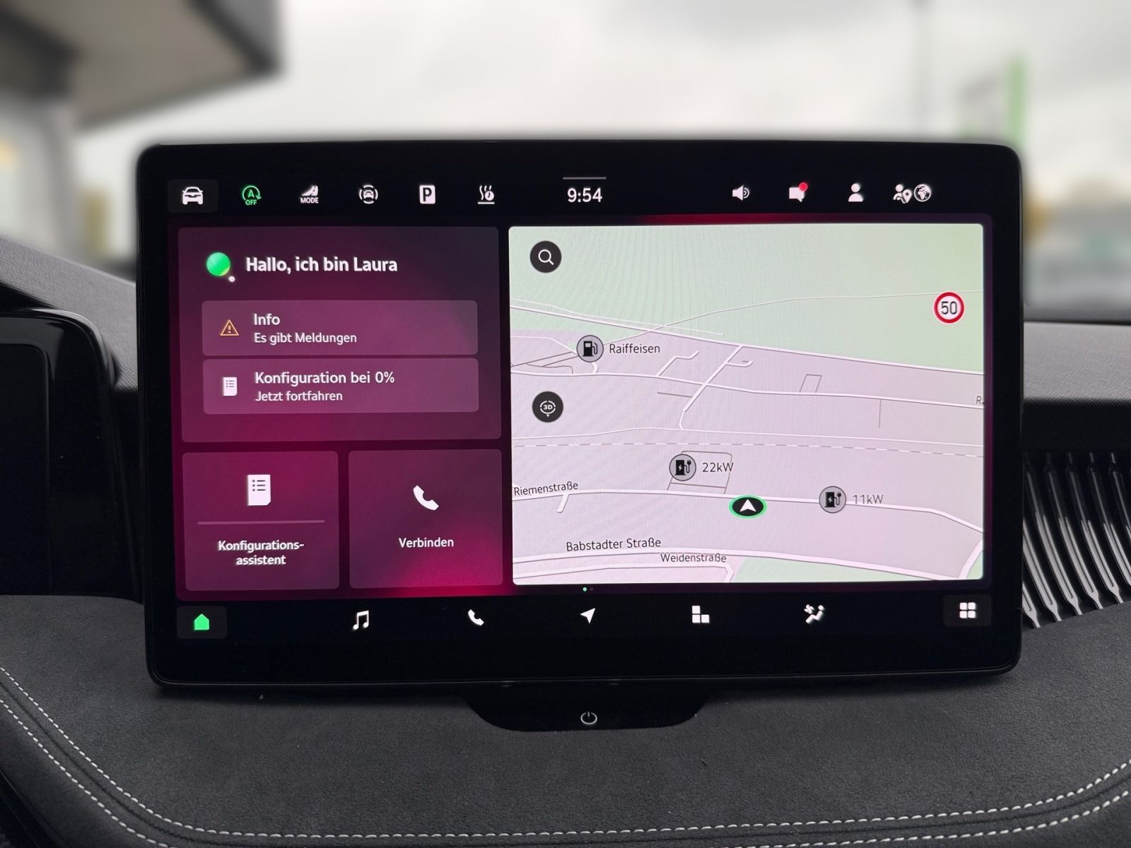 Fahrzeugabbildung SKODA Superb Combi Sportline 2,0 TDI 193PS DSG 4x4 AHK