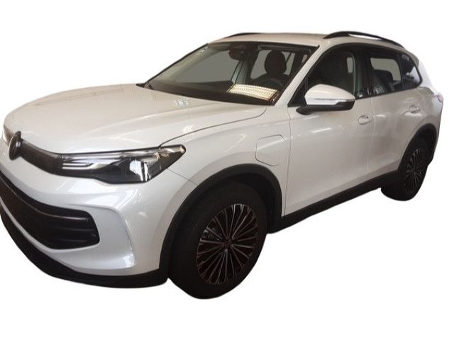 Fahrzeugabbildung Volkswagen Tiguan Life 1.5 eHybrid DSG LED NAVI AHK RFK ACC