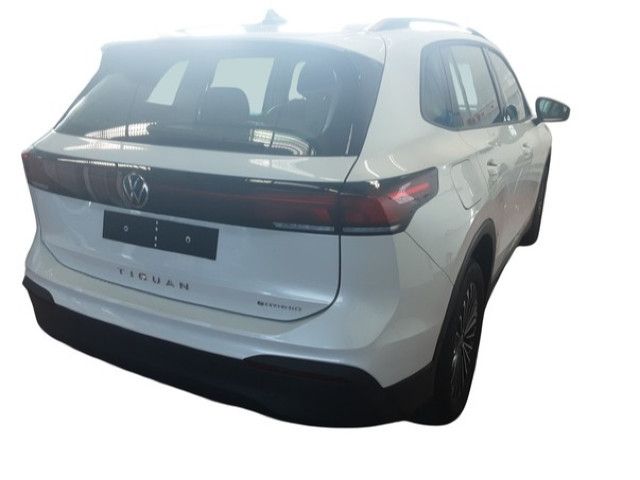 Fahrzeugabbildung Volkswagen Tiguan Life 1.5 eHybrid DSG LED NAVI AHK RFK ACC