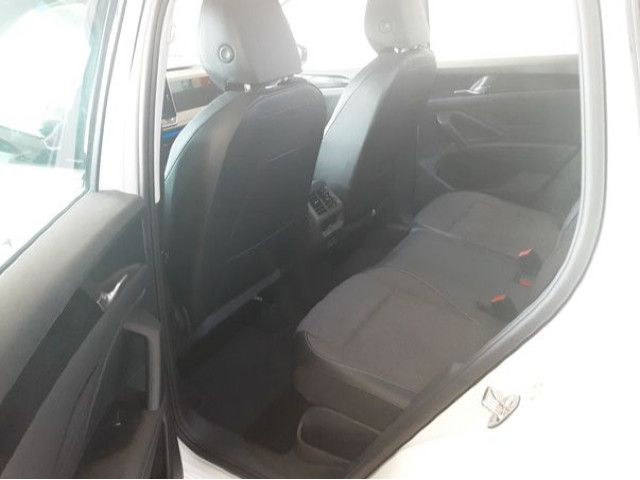 Fahrzeugabbildung Volkswagen Tiguan Life 1.5 eHybrid DSG LED NAVI AHK RFK ACC