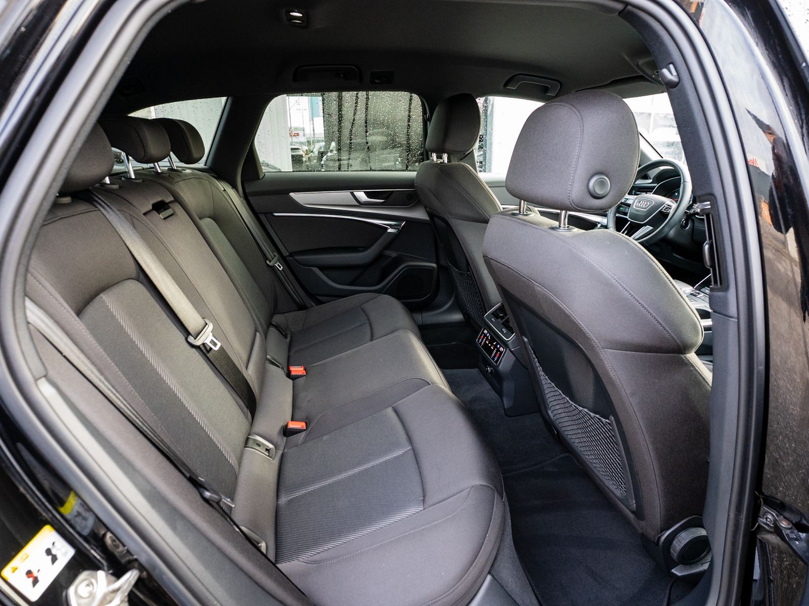 Fahrzeugabbildung Audi A6 Avant sport 40TDI Stroni LED Navi RFK SHZ AHK