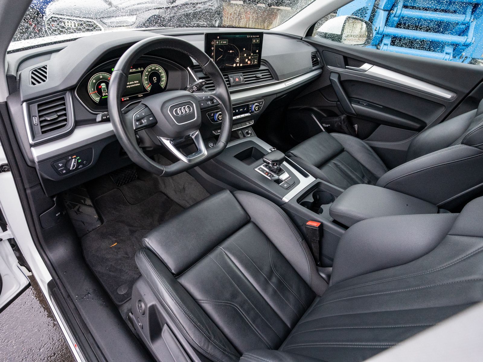 Fahrzeugabbildung Audi Q5 Sportback S line 50TDI quattro NAVI LED AHK