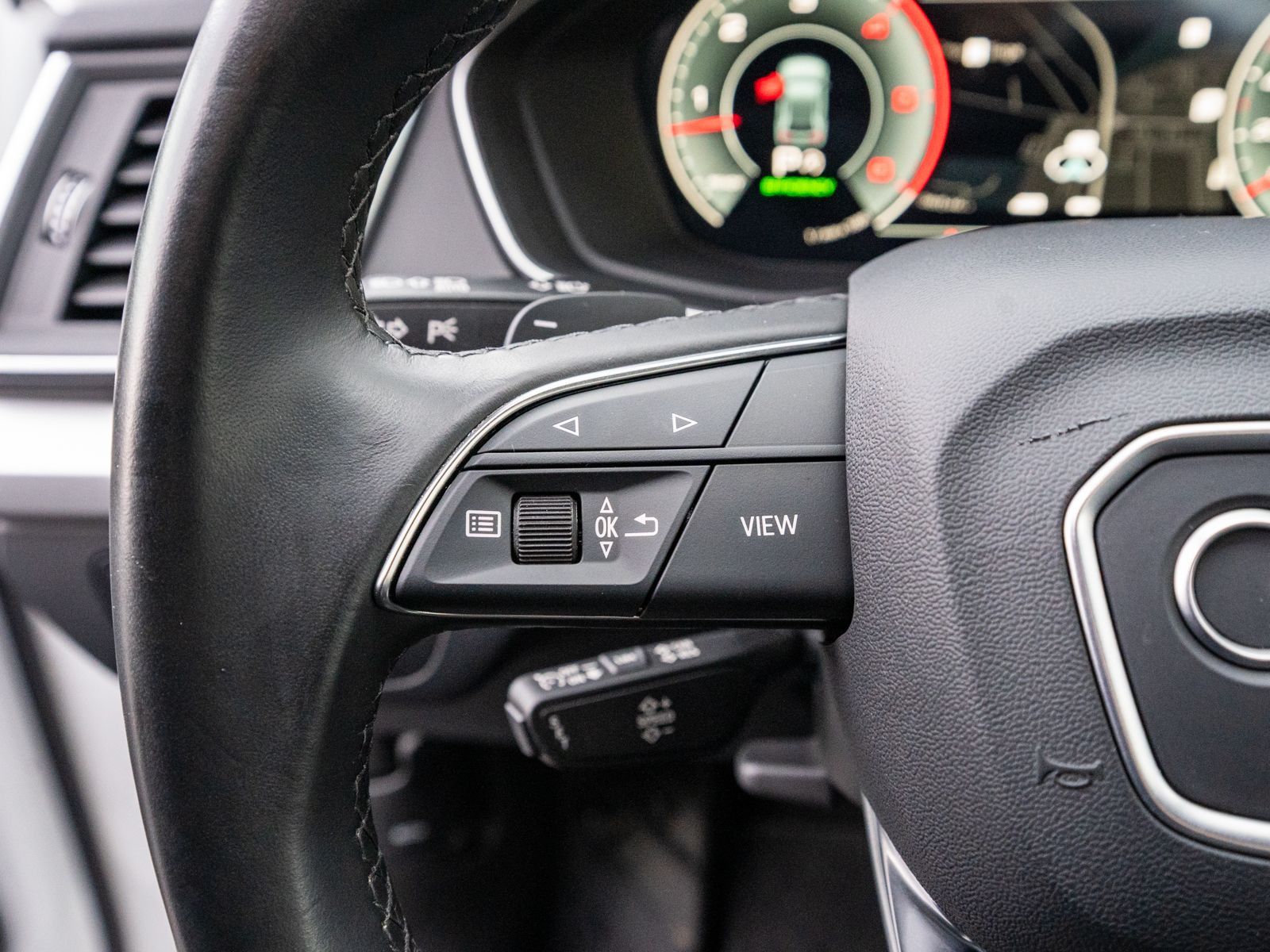 Fahrzeugabbildung Audi Q5 Sportback S line 50TDI quattro NAVI LED AHK