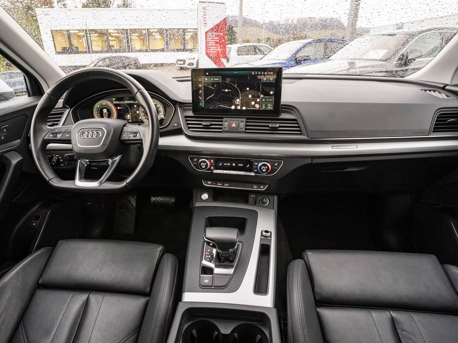 Fahrzeugabbildung Audi Q5 Sportback S line 50TDI quattro NAVI LED AHK