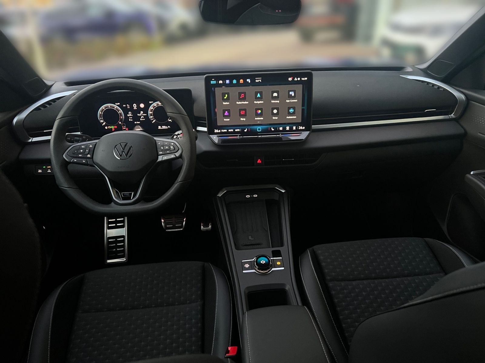 Fahrzeugabbildung Volkswagen T-Roc R-Line 1.5 eTSI DSG *NEUES MODELL* ACC